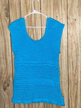 Handmade Crochet Tank Top in Vibrant Turquoise